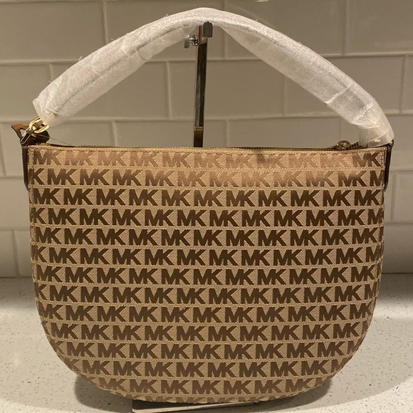 NWT Michael Kors Bedford Shoulder Bag - Picture 2 of 9